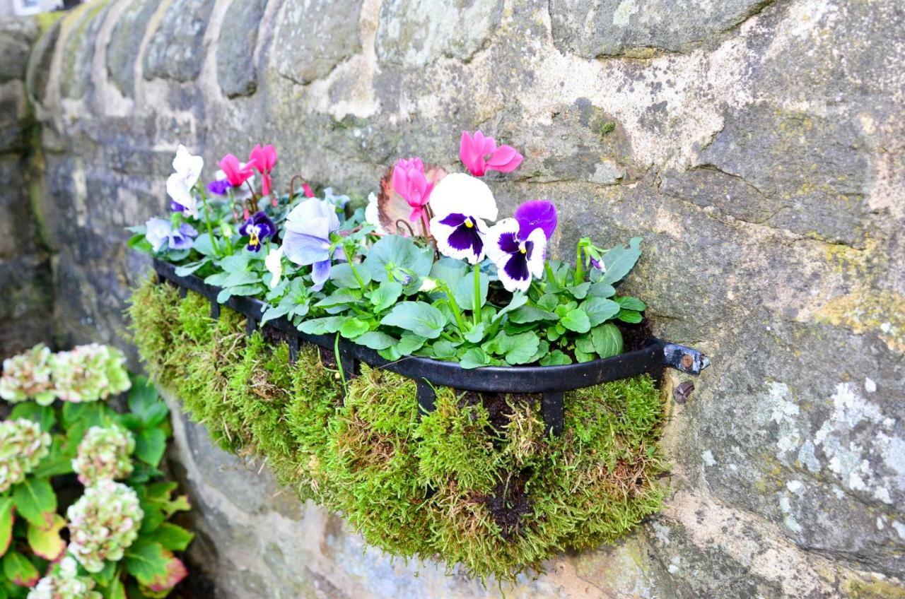 Raikes Barn Hotel Skipton Bagian luar foto